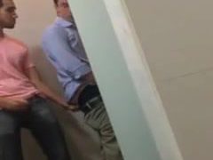 Str8 spy boys in public toilet
