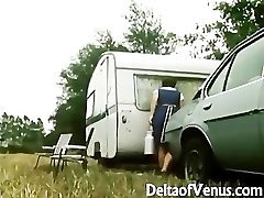 Retro Pornography 1970s - Hairy Brown-haired - Camper Coupling