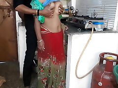 Housewife cleaning in the kitchen misses the chisel and takes the neighbor's fuckpole and gets plumbed