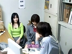 Shoplifted schoolgirl with mother hookup or police 7