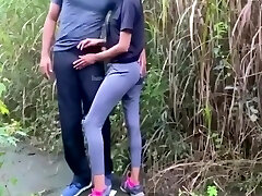 Very Risky Public Tear Up With A Uber-sexy Girl At Jogging Park