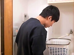 Ebod-992 [sub] An Interchange Student Showed Off The Cospl