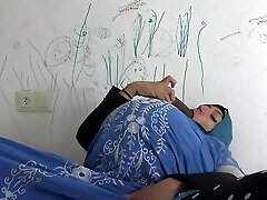 A pregnant turkish wife wants to have hook-up with black guys - TURK PORNO KONUSMALI