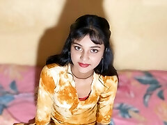 Leave friend's sister in her palace after leashing. Friend's sista