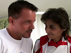 Gross dame Sona gets her very bushy pussy fucked and gives blowjob