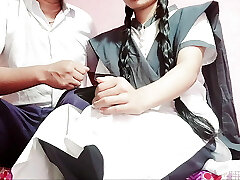 Desi school ke ladaki ko tusion ke bahane instructor ne chod diya