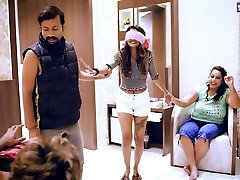 Bhaiya aur Bhabhi ke jaane ke baad luka chipi khelne ke bahane khudke hi suteli bahan ko prego bana diya kamina bhai 