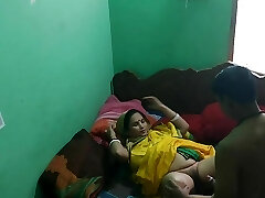 Repido guy fuck desi salu bhabhi