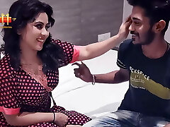 Indian Bhabi - Hot and jaw-dropping