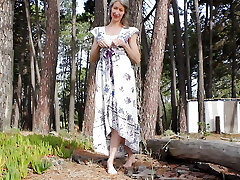 Annabel torrid striptease outdoors