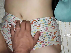 Stepbro, what are you doing !? First-timer have fun, silence, parents are next door.
