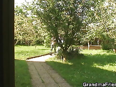 Sexy old lady takes two xxl cocks at once