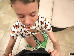 Kinky Family - Luna Fae - Tearing Up stepsis for a concert