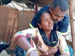 First Time Fuck My Old Aunt In Outdoor He Is Impressive Female When I Pound Her Figured The Xhtad1 Bihar India Mummy Ko Bhi