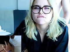 Blonde Teen Luvs Sucking Big Cock For A Messy Facial