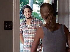 Rosamund Pike - Comeback To Sender (2015)