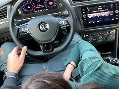 Risky oral and sex in the car