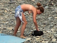Sexy chicks at the naturist beach