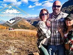 AKGINGERSNAPS & Lana Mars in Poly Family Life: Alaska Road Journey - Scene 2