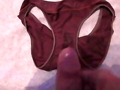 jizm on neighbor daughter dirty panties