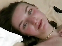 Provocative lust loving whore in wet wooly poon gaping in scene 01 from movie Giovani debuttanti e porche