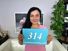 Curvaceous brunette tramp makes the most of a casting fuck