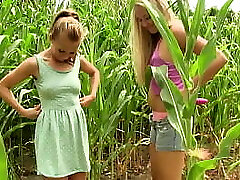 lesbo teen