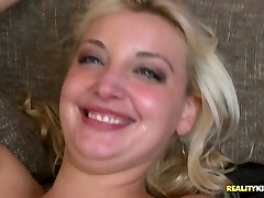 MilfHunter - Something sexy