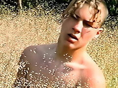 bitches giving the pussy of several!