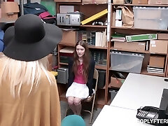 MILF Erica Lauren and stepdaughter get rewarded with gooey cum-shot