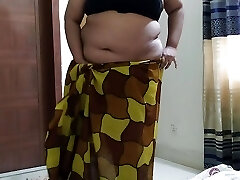 (Tamil Horny Bhabhi Saree Stripping) Indian Red-hot Bhabhi cheats on husband & banged with ex Boyfriend - Huge Pussy Cum