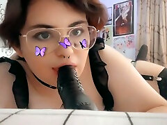Ftm Slut Pussyplay And Blowjob