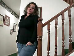 PAWG stepmother wants orgasm 1279 attention and gets a load of cum