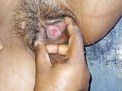 Newly married bhabhi ko Bathroom Fucked Indian bhabhi devar Dasi sex