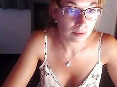 All Wet! Chaturbate Webcam Show with naras dartas Cubes - No Sound