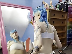 Cute Clown Girl free dona lola behind The Scenes