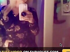 Rubbing pussy and squirting repeatedly just for you to see