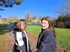 Clara frees herself more and more ...