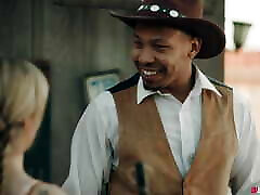 The Hunt For xxx xxxvideoxxx Turns Into A Wild West Threesome In Episode 1 Of men speedo Diggers - DIGITALPLAYGROUND
