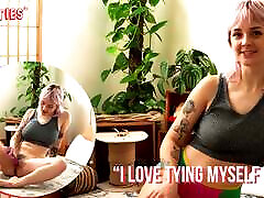 Ersties - Hot American Babe Likes the Feeling of Rope Against Her Skin