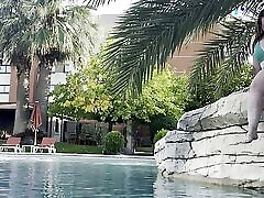 Fingering at the pool