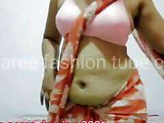 wow. Beautiful saree women , saree draping supper