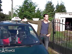 Angry milf in sexy lingerie gets her ass pounded by the taxi driver