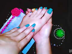 Foot Massage Orgasm & Foot Fetish