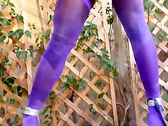 Lisa Tiffian & Skinny xxxvideos chain Guy
