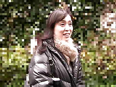 Late blooming mature woman don&039;t you want to see it? A plain old lady&039;s very erotic appearance 02