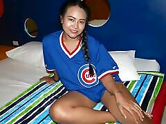 Big butt amateur Thai MILF happy end massage sex for big accc customer
