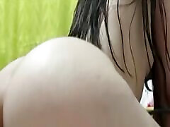 I&039;m so hot and desperate for sex that I masturbate with my blow dryer