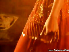 Seductive Indian Lover Dancing So Sexy