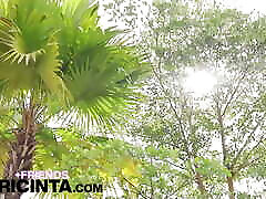 Tanned Teen blacked com poren Cinta Squirts All Over The Camera